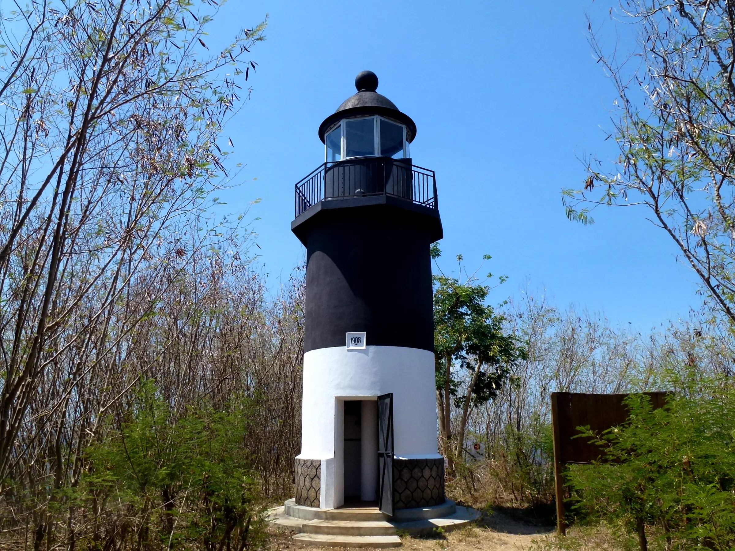 Lighthouse Nosy Tanikely, Nosy Be Madagascar